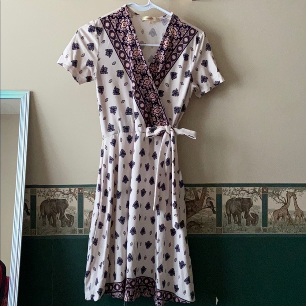 Knee length dress